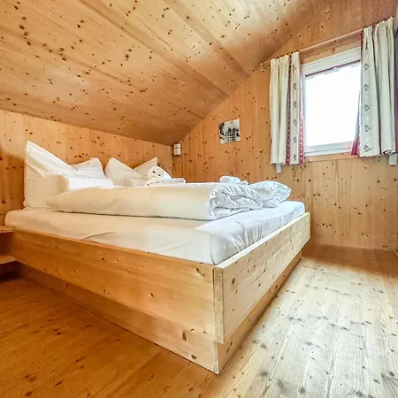 Holiday home 1a Rast - Wandern, Grillen, Traumblick, Indoor Sauna